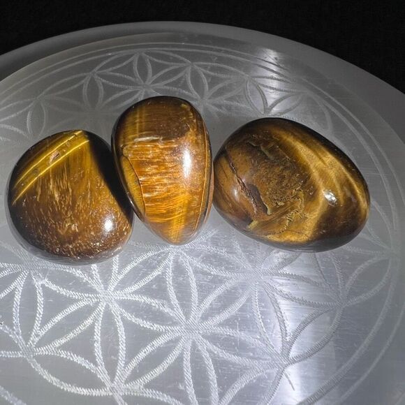 Tiger Eye Crystals Tumbled‎ Stones Set of Three (#3) - Picture 3 of 14